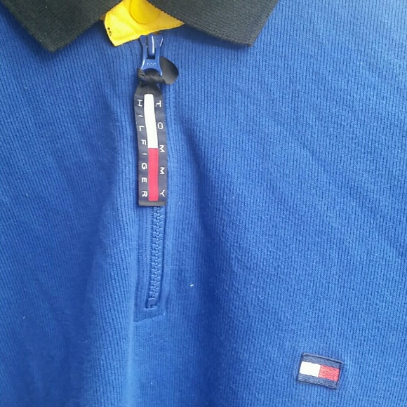 VINTAGE Tommy Hilfiger Color-Block Sweater - Picture 2 of 6